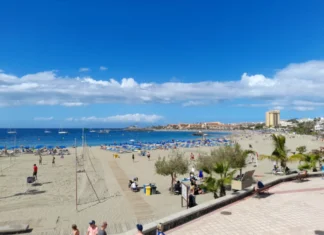 【西班牙加那利群島旅行】Tenerife來一趟 最受歡迎的海灘度假勝地Los Cristianos