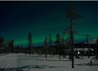 【芬蘭旅遊】到最幸福的國家芬蘭Äkäslompolo村追極光